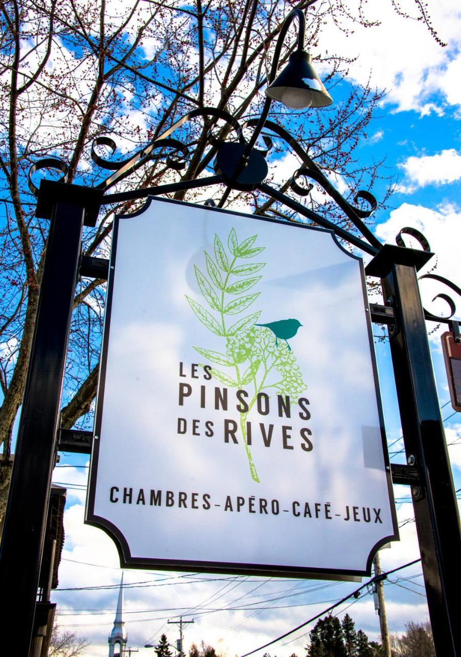 לינה וארוחת בוקר לה מלבאי Les Pinsons Des Rives מראה חיצוני תמונה